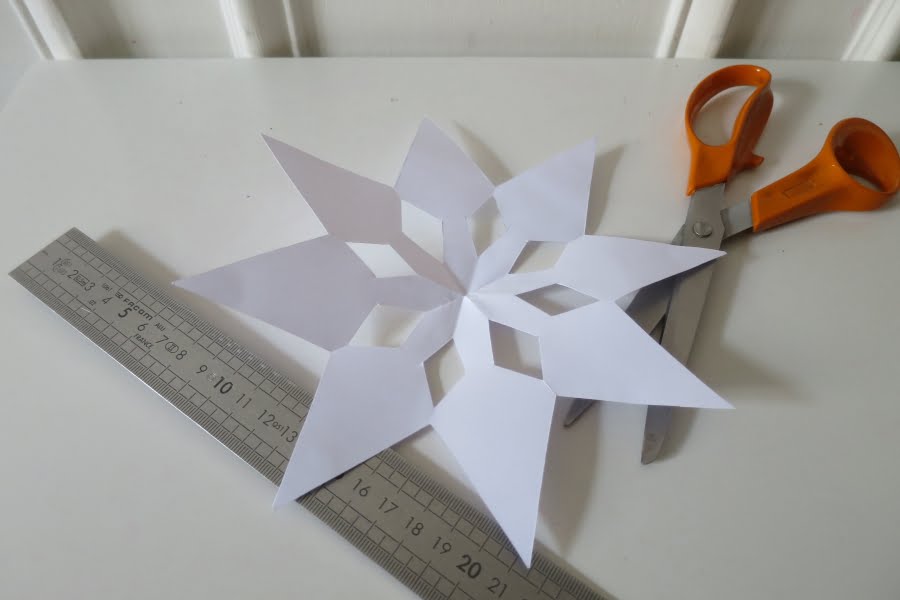 Unfold the paper star: