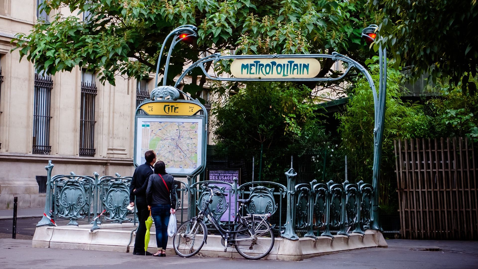 Paris Métro station Cité
